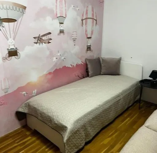 Porec, Tolle 3 Zi-whg, Sehr Zentral, Zustand! Mit Internet Und W-lan! Poreč